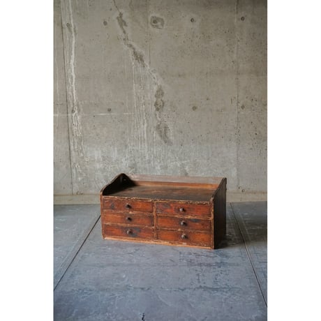 引き出し棚 Drawer