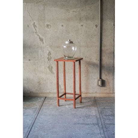 花台 Wooden stand
