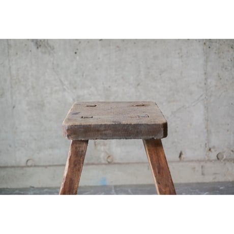 台 Wooden stand