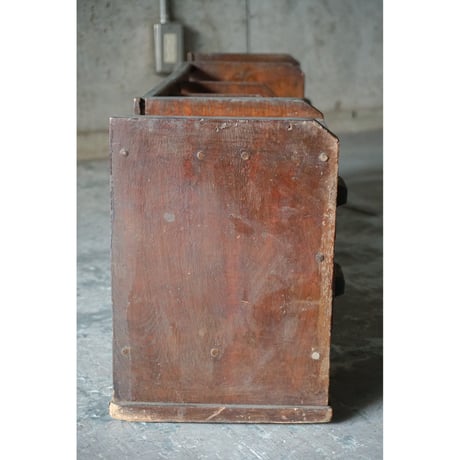 本立て　Book stand