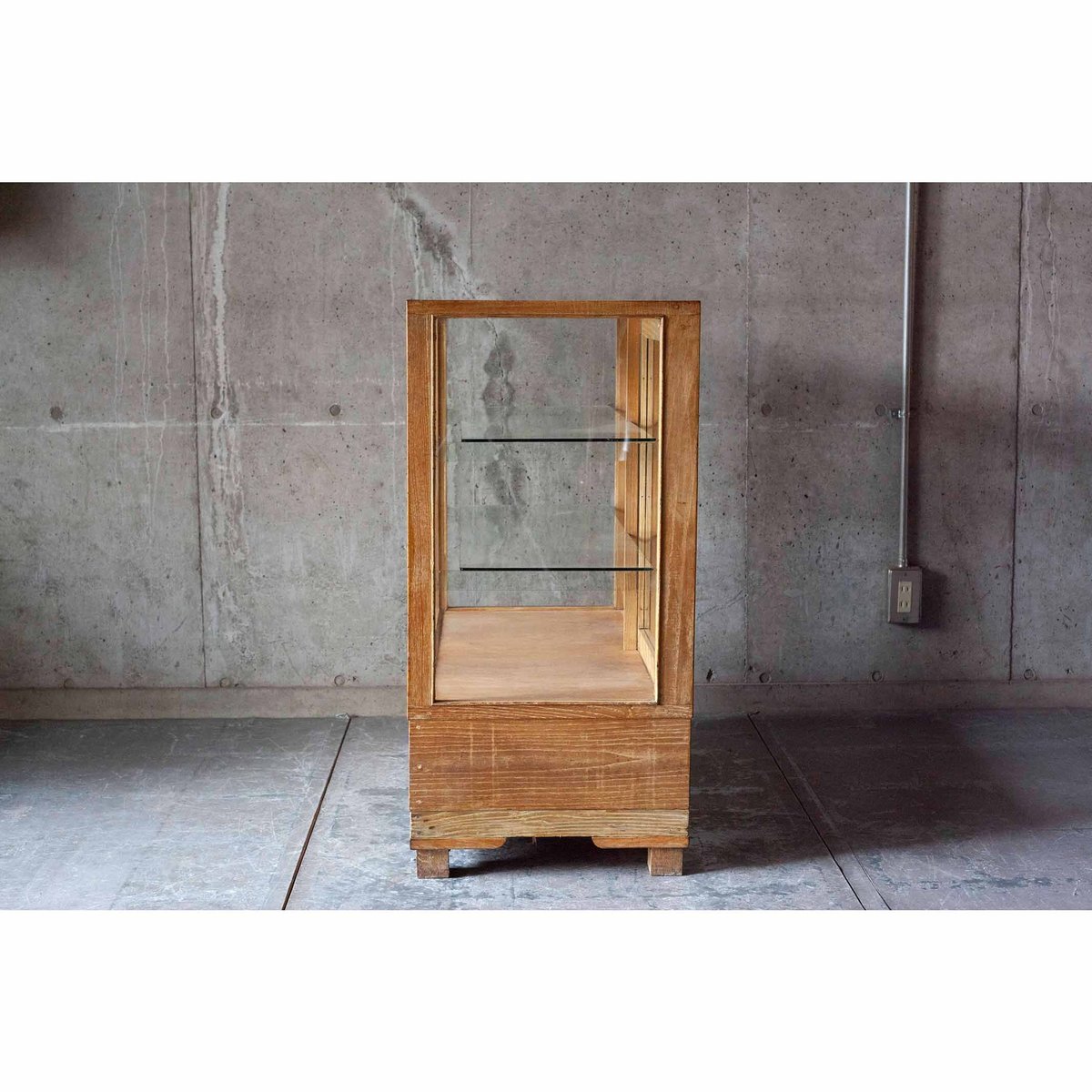 木枠ガラスショーケース | SOWGEN