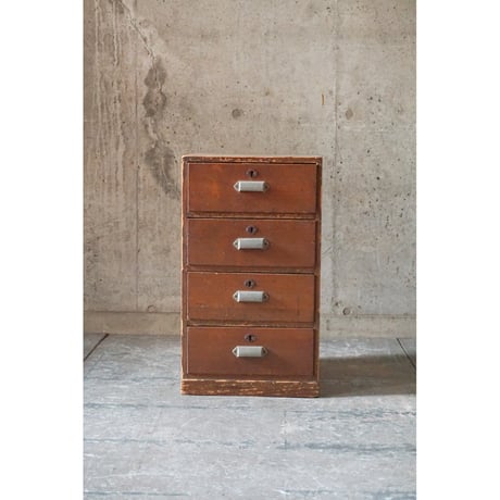 引き出し棚 Drawer