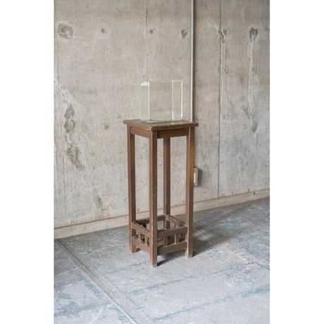 花台 Flower stand