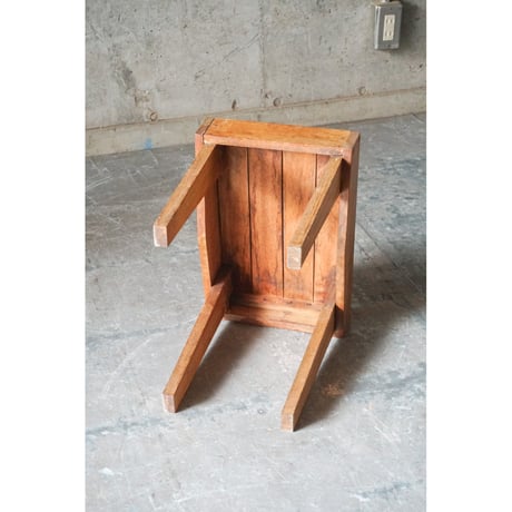台 Wooden stand