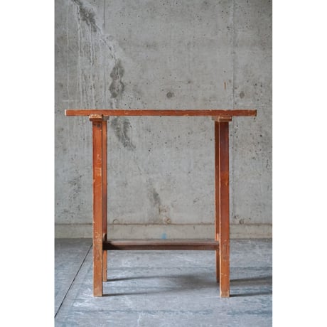 サイドテーブル　Side table
