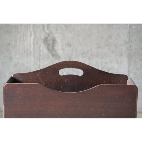 マガジンラック　Magazine rack