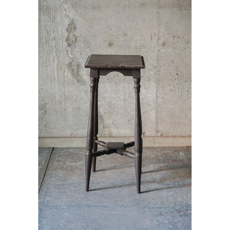 花台 flower stand