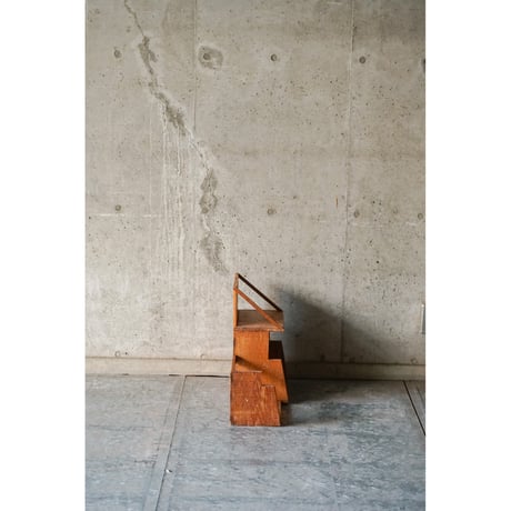 本立て　Book stand
