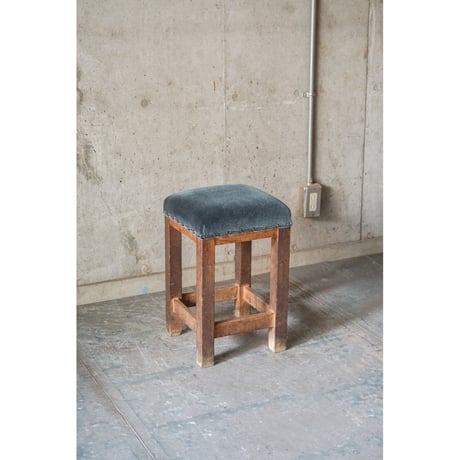 スツール　Stool
