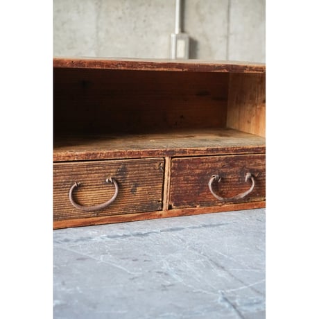 収納棚 Wooden shelf