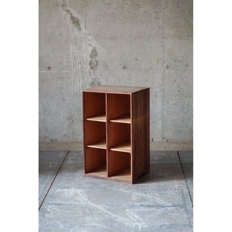 マス目棚 Wooden shelf