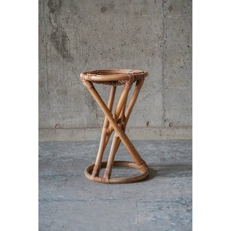 ラタンスツール Stool