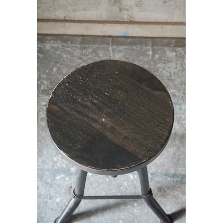 アイアンスツール　Stool