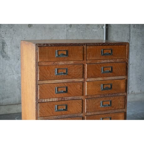 引き出し棚 Drawer