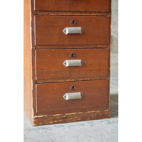 引き出し棚 Drawer