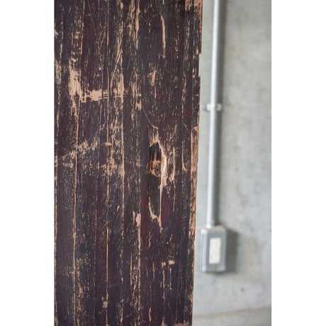 棚 Wooden shelf
