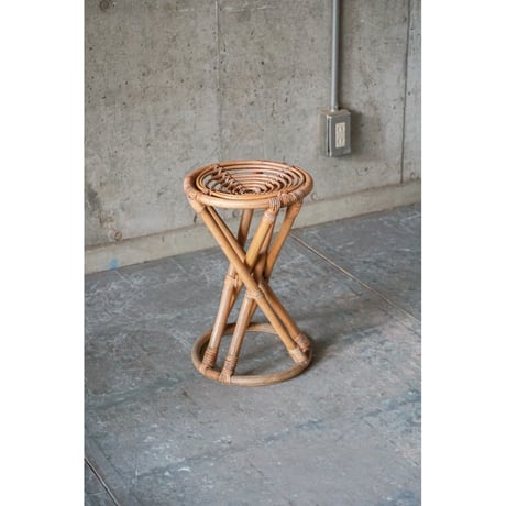 ラタンスツール Stool