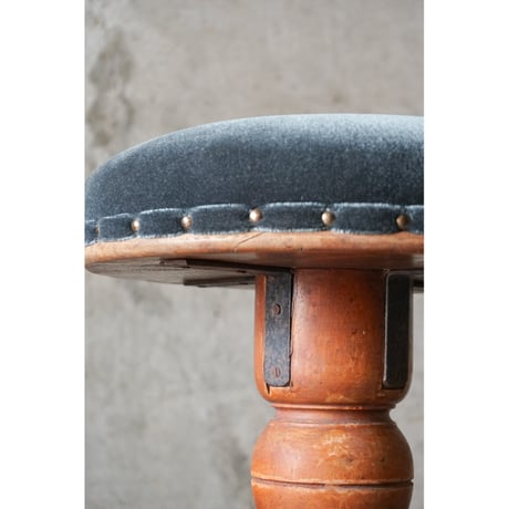 スツール　Stool