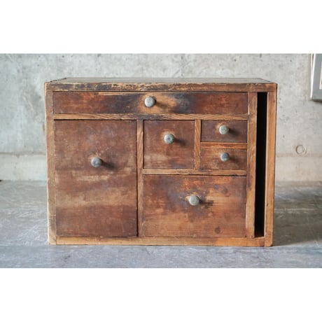 小引き出し　Drawer
