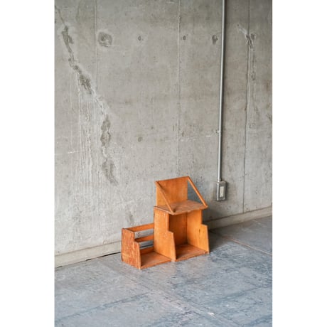 本立て　Book stand