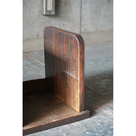 本立て Book stand
