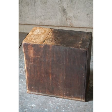小引き出し　Drawer
