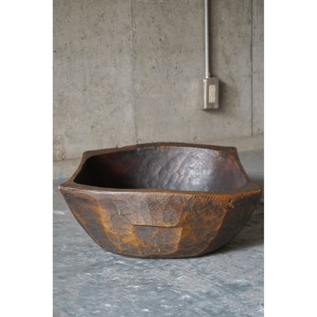 木鉢　Wooden bowl