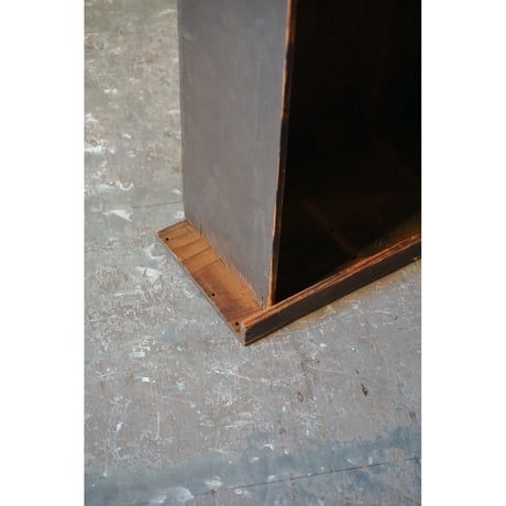 厨子　Wooden object