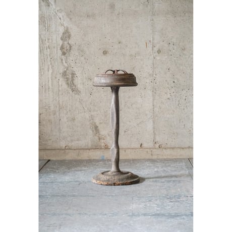 灰皿スタンド Ashtray stand