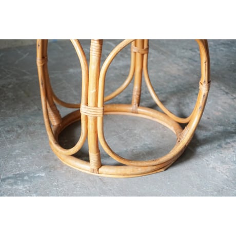 ラタンスツール Stool