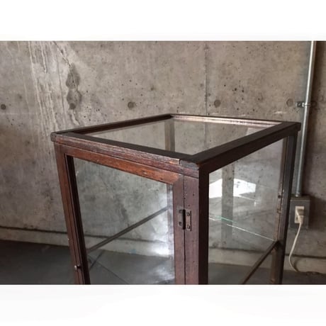 木枠ガラスショーケース