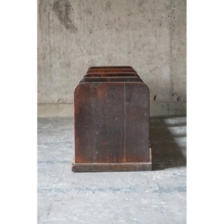 本立て Book stand