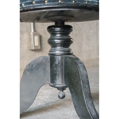 回転スツール Stool