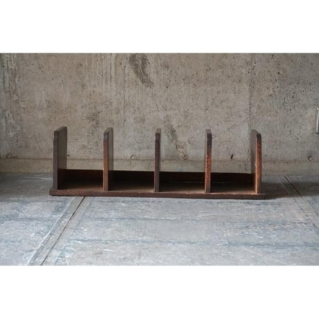 本立て Book stand