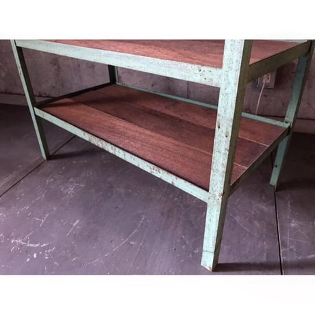 鉄枠棚