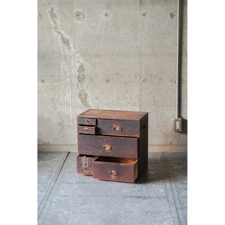 引き出し棚 Drawer
