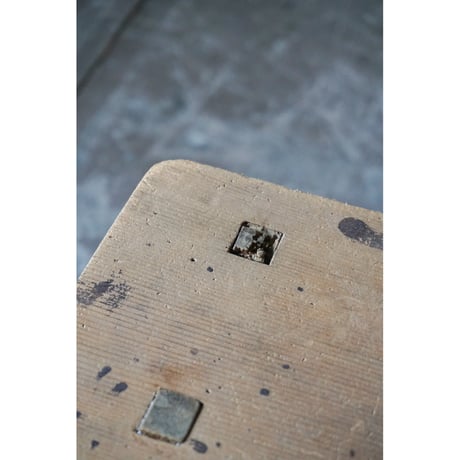 台 Wooden stand