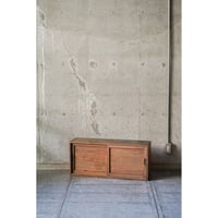 戸棚　Wooden shelf