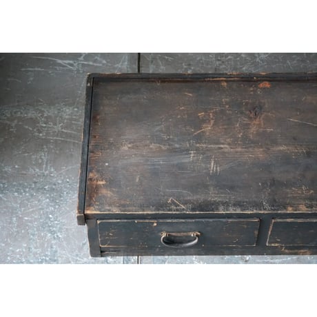 引き出し棚 Drawer