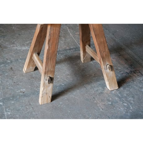 鞍掛 Stool