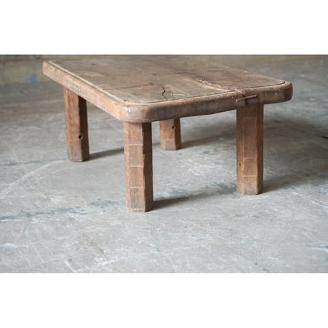 展示台 Low table