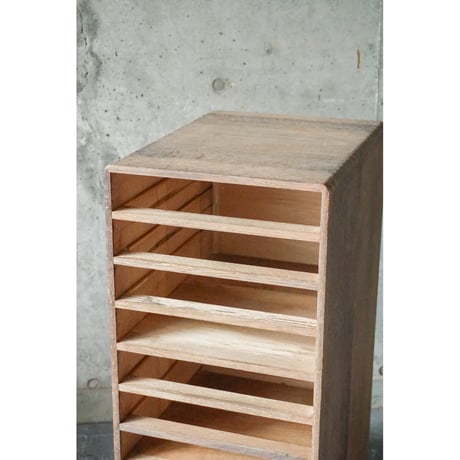 引き出し棚 Drawer