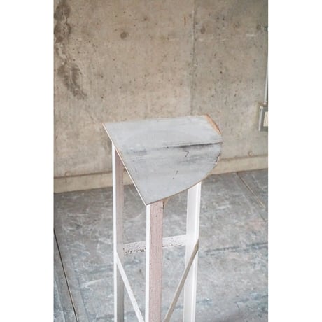 飾り台 Iron stand