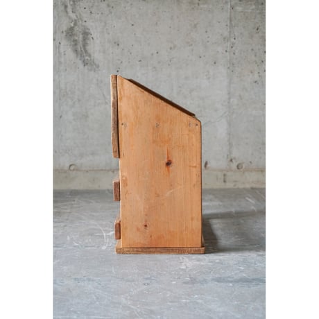 本立て Book stand