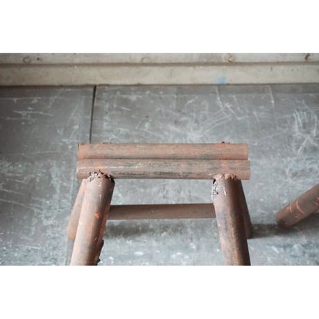 作業馬 Iron legs
