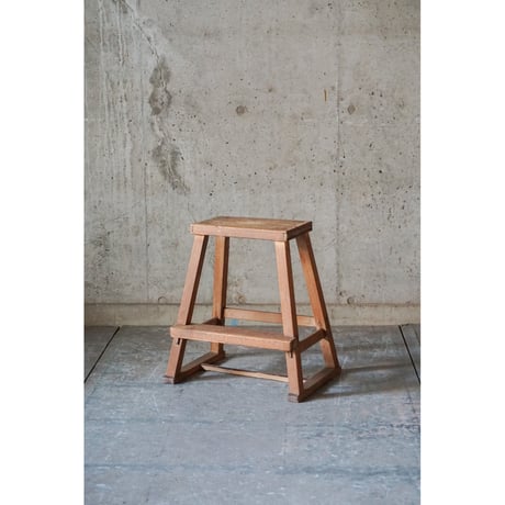 踏み台　Wooden stand