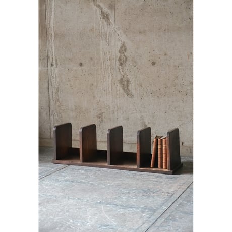 本立て Book stand