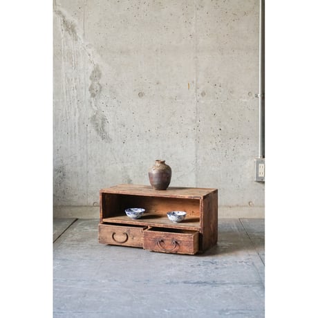 収納棚 Wooden shelf