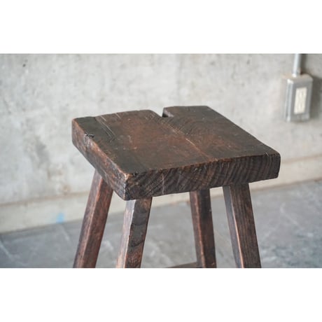 台 Wooden stand