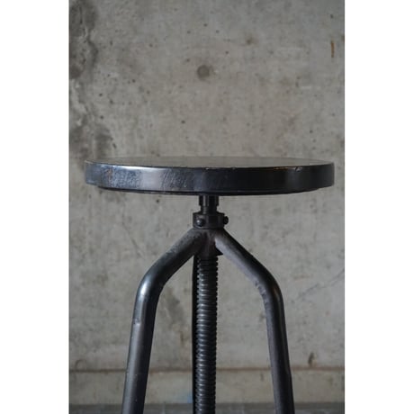 アイアンスツール　Stool